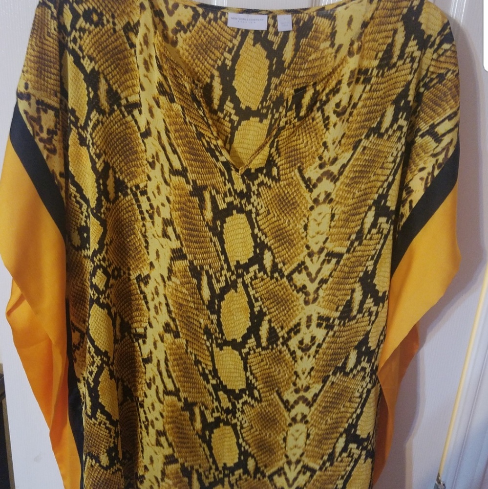 New York & Co tunic